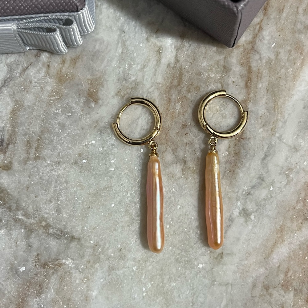 Chopstick Pearl Huggie Earrings